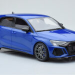 Audi RS3 8Y Sportback Performance Edition Nagaro Blauw GT Spirit 1:18 - image 3 of 5