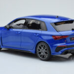 Audi RS3 8Y Sportback Performance Edition Nagaro Blauw GT Spirit 1:18 - image 4 of 5