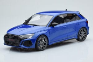 Audi RS3 8Y Sportback Performance Edition Nagaro Blauw GT Spirit 1:18 GT884