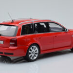 Audi RS4 B5 Avant Rood Otto 1:18 - image 2 of 6