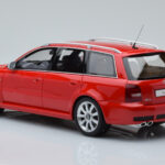Audi RS4 B5 Avant Rood Otto 1:18 - image 5 of 6
