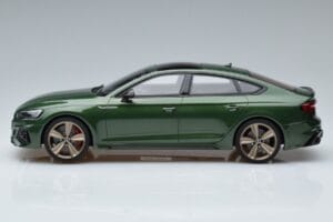 Audi RS5 B9 Sportback Sonoma Groen Asia Edition GT Spirit 1:18 CLDC018 Hars — afbeelding 3 van 6