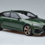 Audi RS5 B9 Sportback Sonoma Groen Asia Edition GT Spirit 1:18 CLDC018 Hars - image 4 of 6