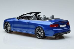 Audi RS5 B8 Cabriolet Blauw GT Spirit 1:18 ZM053 Hars — afbeelding 5 van 6
