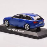 Audi RS6 C6 Sepang Blauw Minichamps 1:43 - image 3 of 4