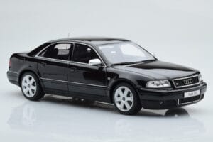 Audi S8 D2 Zwart Otto 1:18 OT082 Hars — afbeelding 4 van 6