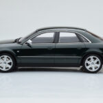 Audi S8 D2 Groen Otto 1:18 - image 3 of 6