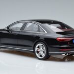 Audi S8 D5 Mythos Zwart Asia Edition GT Spirit 1:18 CLDC019 Hars - image 5 of 6