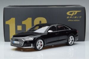 Audi S8 D5 Mythos Zwart Asia Edition GT Spirit 1:18 CLDC019 Hars — afbeelding 6 van 6