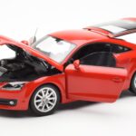 Audi TT 8J Rood Metallic Minichamps 1:18 - image 2 of 8