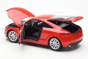 Audi TT 8J Rood Metallic Minichamps 1:18 100015021 Metaal — afbeelding 5 van 8