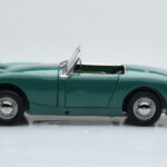 Austin-Healey Sprite Groen Kyosho 1:18 - image 5 of 8