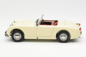 Austin-Healey Sprite Mk I Open Old English Wit Kyosho 1:18 08953EW Metaal — afbeelding 4 van 8