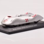 Auto Union Stromlinie #31 AVUS 1937 Zilver Minichamps 1:43 - image 2 of 4