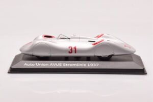 Auto Union Stromlinie #31 AVUS 1937 Zilver Minichamps 1:43