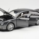 Bentley Flying Spur W12 Granite Grijs Kyosho 1:18 08891GN - image 2 of 8