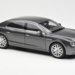 Bentley Flying Spur W12 Granite Grijs Kyosho 1:18 08891GN - image 6 of 8