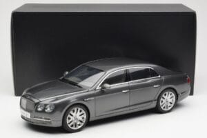 Bentley Flying Spur W12 Granite Grijs Kyosho 1:18 08891GN Metaal — afbeelding 8 van 8