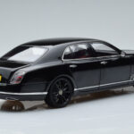 Bentley Mulsanne W.O. Edition By Mulliner Zwart Almost Real 1:18 - image 3 of 11