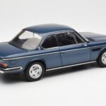 BMW 3.0 CSi E9 Blauw Metallic AUTOart 1:18 - image 3 of 8
