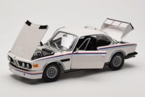 BMW 3.0 CSL E9 Wit Heritage Edition Minichamps 1:18 80432411550 Metaal — afbeelding 2 van 8