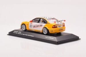 BMW 320i E46 Wiechers Sport #32 Hennerici / Wiechers WTCC 2005 Minichamps 1:43 400052432 Metaal — afbeelding 3 van 4