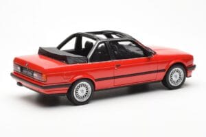 BMW 325i E30 Baur Rood Metallic Otto 1:18 OT767 Hars — afbeelding 2 van 6