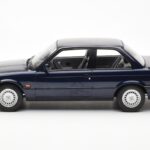 BMW 325i E30 Blauw Metallic Norev 1:18 - image 3 of 6