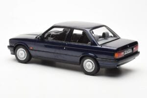 BMW 325i E30 Blauw Metallic Norev 1:18 183201 Metaal — afbeelding 5 van 6