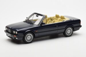 BMW 325i E30 Cabriolet Blauw Otto 1:18 OT114