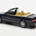 BMW 325i E30 Cabriolet Blauw Otto 1:18 - image 5 of 6