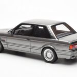 BMW 325i E30 Grijs Metallic Otto 1:18 - image 5 of 6
