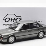 BMW 325i E30 Sedan Dolphin Grijs Otto 1:18 - image 6 of 6