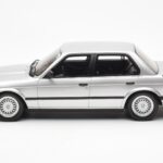BMW 325i E30 Zilver Otto 1:18 OT912 - image 3 of 6