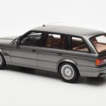 BMW 325i E30 Touring Grijs Otto 1:18 - image 5 of 6
