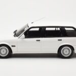 BMW 325i E30 Touring M Package Wit Otto 1:18 - image 3 of 5