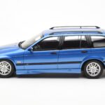 BMW 328i E36 Touring M Package Blauw Otto 1:18 - image 3 of 6