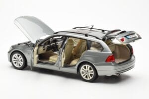 BMW 330i E91 Touring Grijs Metallic Kyosho 1:18 80430394359 Metaal — afbeelding 5 van 8