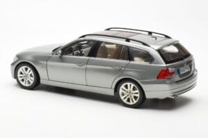 BMW 330i E91 Touring Grijs Metallic Kyosho 1:18 80430394359 Metaal — afbeelding 7 van 8