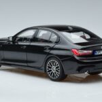 BMW 330i G20 Zwart Metallic Norev 1:18 183277 Metaal - image 6 of 7