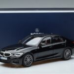 BMW 330i G20 Zwart Metallic Norev 1:18 183277 Metaal - image 7 of 7