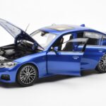 BMW 330i G20 Portimao Blauw Metallic Norev 1:18 - image 2 of 8