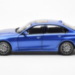 BMW 330i G20 Portimao Blauw Metallic Norev 1:18 - image 4 of 8