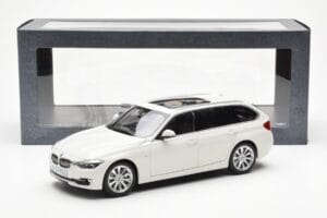 BMW 335i F31 Touring Alpine Wit Paragon 1:18 80432244242 Metaal — afbeelding 8 van 8