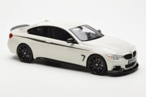 BMW 435i F32 M Performance Package Wit GT Spirit 1:18 GT710 Hars — afbeelding 4 van 6