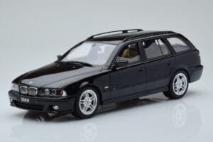 BMW 540 E39 Touring M Package Zwart Otto 1:18 OT1013