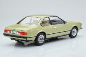 BMW 628 CSi E24 Lichtgroen MCG 1:18 MCG18163 Metaal — afbeelding 2 van 5