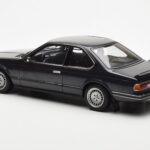 BMW 635 CSi E24 Diamant Zwart Metallic AUTOart 1:18 - image 7 of 8