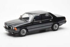 BMW 733i E23 Zwart Metallic KK-Scale 1:18 KKDC180101