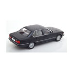 BMW 750i E32 Zwart MCG 1:18 - image 2 of 3